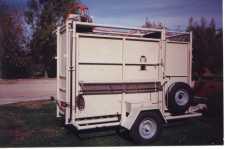 Custom Built Hydraulic Horse Chute